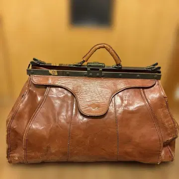 파르시팔 이탈리아제 닥터 백 가죽 백