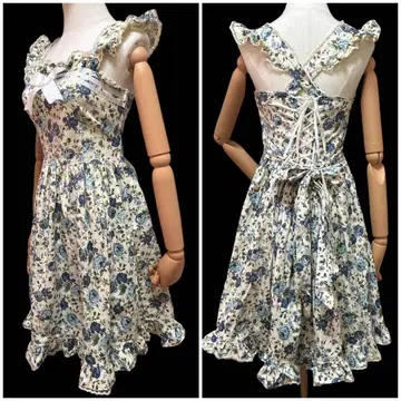 BODY LINE 플라워 프린트 슬리브리스 원피스