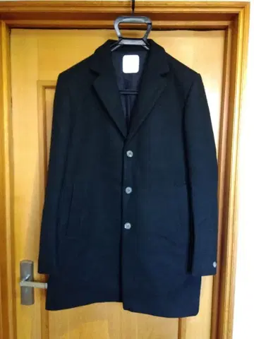 새상품급 UNITED TOKYO 울 체스터 코트 블랙 사이즈 1