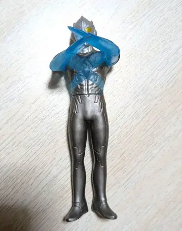 울트라맨 X 자나디움 광선 소프트 비닐