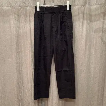 LOEFF 2턱 테이퍼드 팬츠