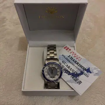 솔라 전파 시계