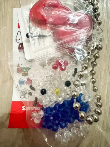 LOWRYS FARM Me% HELLO KITTY 비즈 키 참