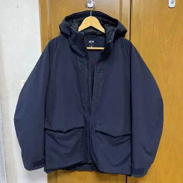 유니클로 하이브리드 다운 후드티 M