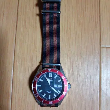 오리엔트 가동 자동 와인드 F692-UAB0 다이버 레드 레어