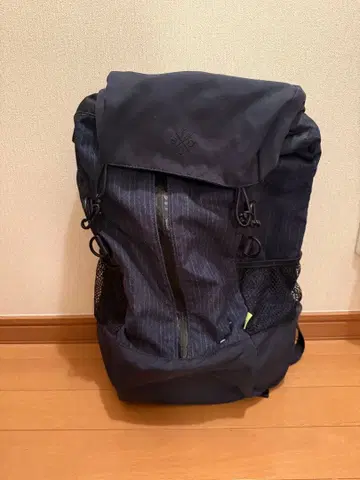 네이비 백팩 메쉬 패드 포함