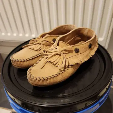 미네통카 MINNETONKA 모카신 프린지 23~23.5