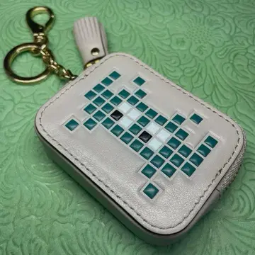 안야 힌드마치 인베이더 코인 케이스 참