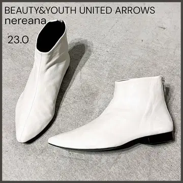 [네레아나] 포인트 투 소프트 레더 부츠/세련된/캐주얼/화이트