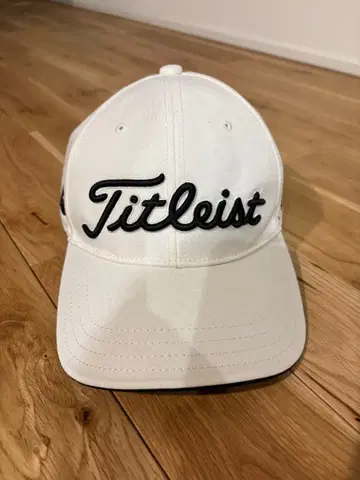 Titleist 화이트 캡