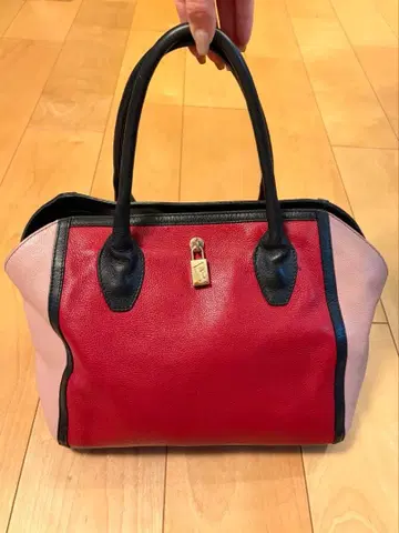 FURLA 가죽 핸드백 레드 블랙 핑크