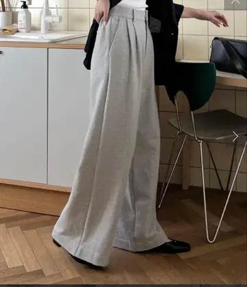 카프리슈레마쥬 턱 스웨트 팬츠 36