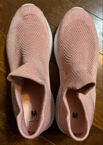 [ 새상품 ] 니트 스니커즈 메쉬 슬립온 경량 EVA 밑창 M 사이즈