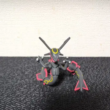 몬코레 가동식 피규어 색이 다른 레쿠자