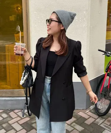 프로즈베일 퍼프 슬리브 테일러드 자켓