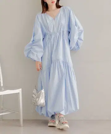 미사용 새상품 라이트 블루 롱 드레스 벌룬 슬리브