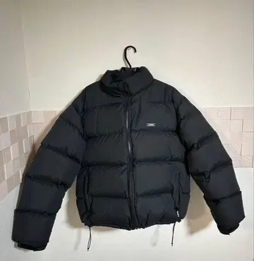 XLARGE 블랙 다운 자켓