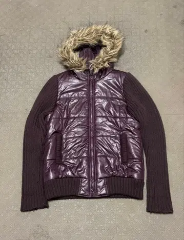 퍼플 다운 자켓 후드 부착