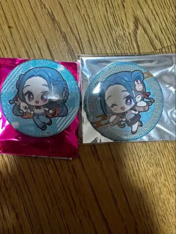 스트그라 BMC 메모리얼 글리터 캔뱃지 토끼 산 야마다 파르코 거리 산책