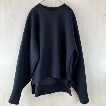 qtume 쿠츄움 네이비 종이상자 니트 맨투맨 38