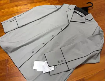 야마다야 anahi 그레이 셔츠 블랙 파이핑