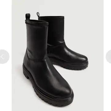 [ 새상품 미사용 ] MANGO ( 망고 ) 블랙 숏부츠