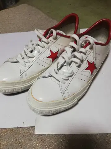 90년대 일본제 컨버스 원스타 화이트/레드 스니커즈