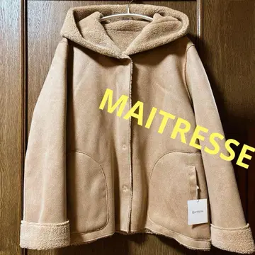 새상품 베이지 후드 부착 무스탕 코트 야마다 MAITRESSE 스웨이드