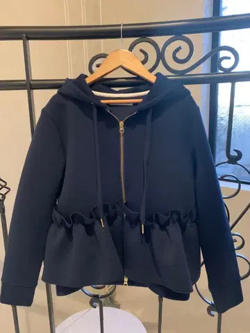 미사용 새상품 my clozette 프릴 후드티