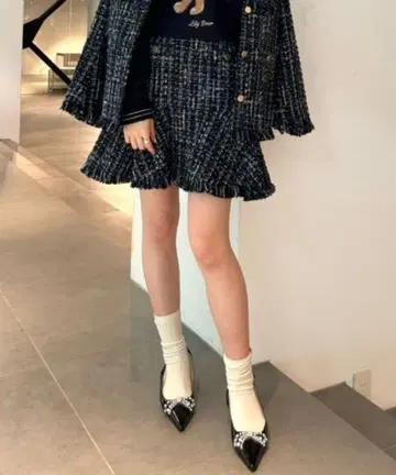 릴리 브라운 lilybrown 프린지 트위드 미니 스커트 블랙