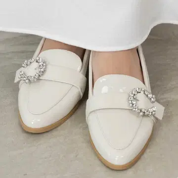 RANDA 우천 겸용 비쥬 버클 로퍼 아이보리 L