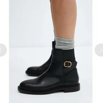 [ 미사용 새상품 ] MANGO 맨고 트랙 밑창 사이드 고어 부츠 36