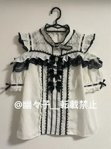 LIZLISA 3버튼 프론트 초커 블라우스