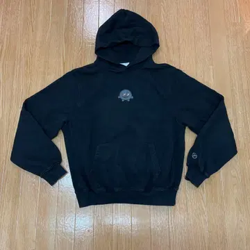 BT21 X FRAGMENT HOODED SHOOKY