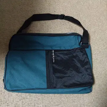 미사용 새상품 2way 나일론 소재 백팩