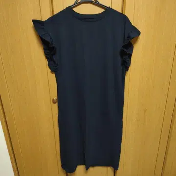 1/7까지 게재 애프터눈 티 롱 원피스 슬리브리스 네이비