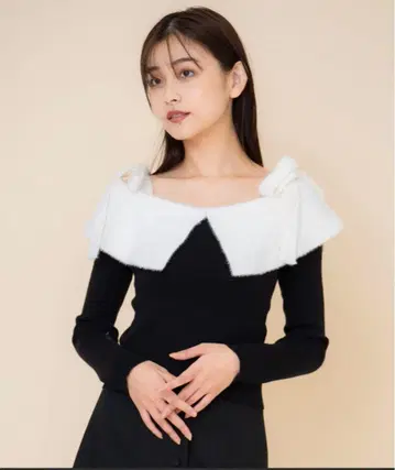 REDYAZEL 오프숄더 리본 포함 니트
