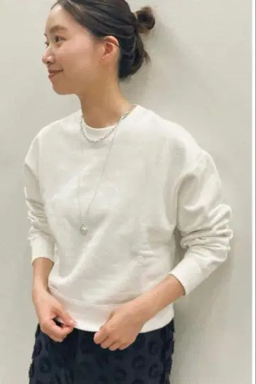 IENA 코튼 쭈리 크롭 풀오버 맨투맨 트레이닝복 화이트