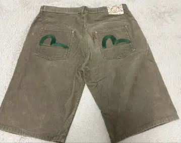 EVISU 숏팬츠 사이즈 36