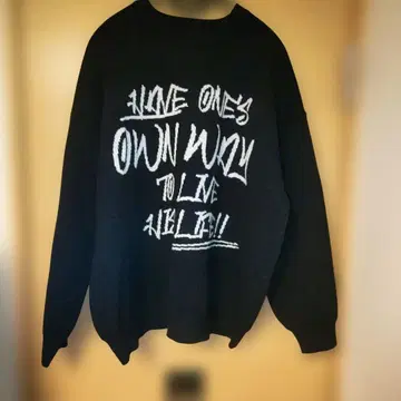 남성용 자카드 니트 그래픽 텍스트 맨투맨 블랙