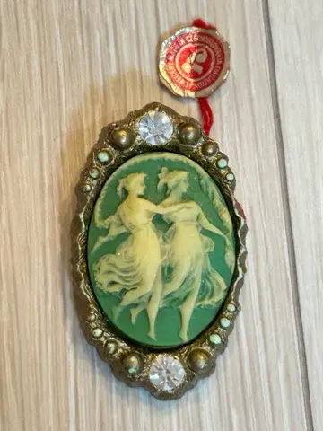[앤티크 진 ] 카메오 브로치