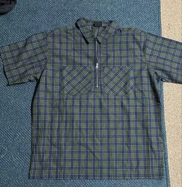 NO NEWS 체크 무늬 반팔 셔츠 지퍼 포함