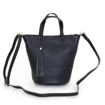 새상품 [ COOCO ] 슈링크 가죽 버킷형 미니 토트 숄더 소가죽