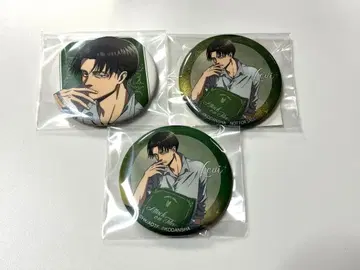 진격의 거인 릴랙스 트레이딩 캔뱃지 리바이