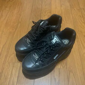 YOSUKE 통굽 스니커즈