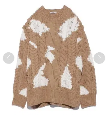 클리닝 완료 새상품급 emmi 니트