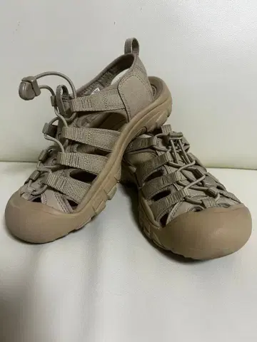 KEEN 스포츠 샌들 베이지