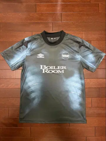 Boiler Room umbro football jersey S