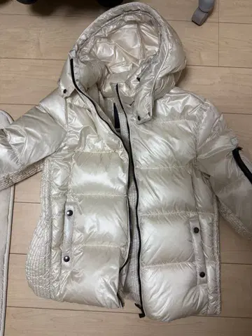 TATRAS 아이보리 다운 자켓