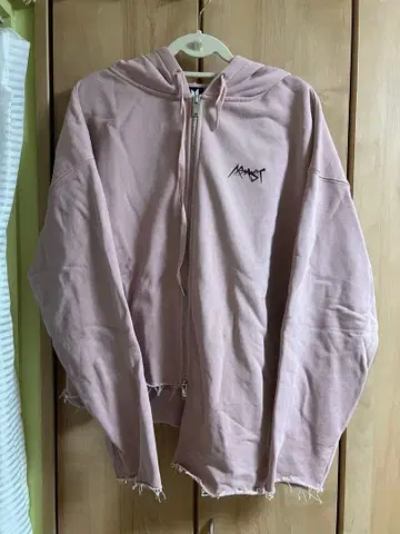 BTS 정국 후드티 핑크 후드 부착 후드티 로고 자수